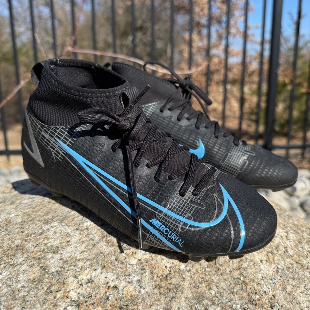 Nike Mercurial Superfly 8 Soccer Cleats Black Gray Blue Accents FG/AG Youth 4.5